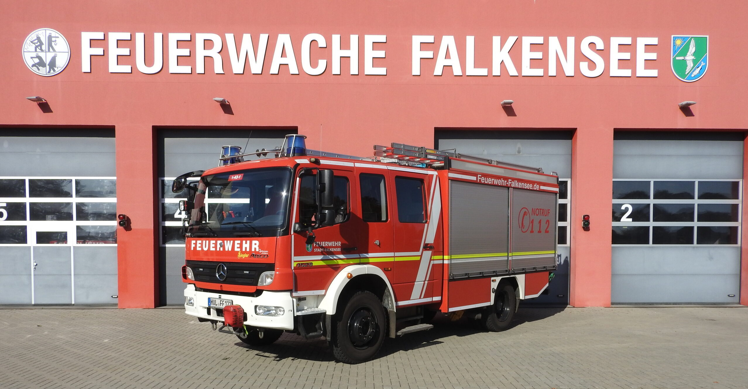 Hilfeleistungslöschgruppenfahrzeug HLF 20  01/43-1